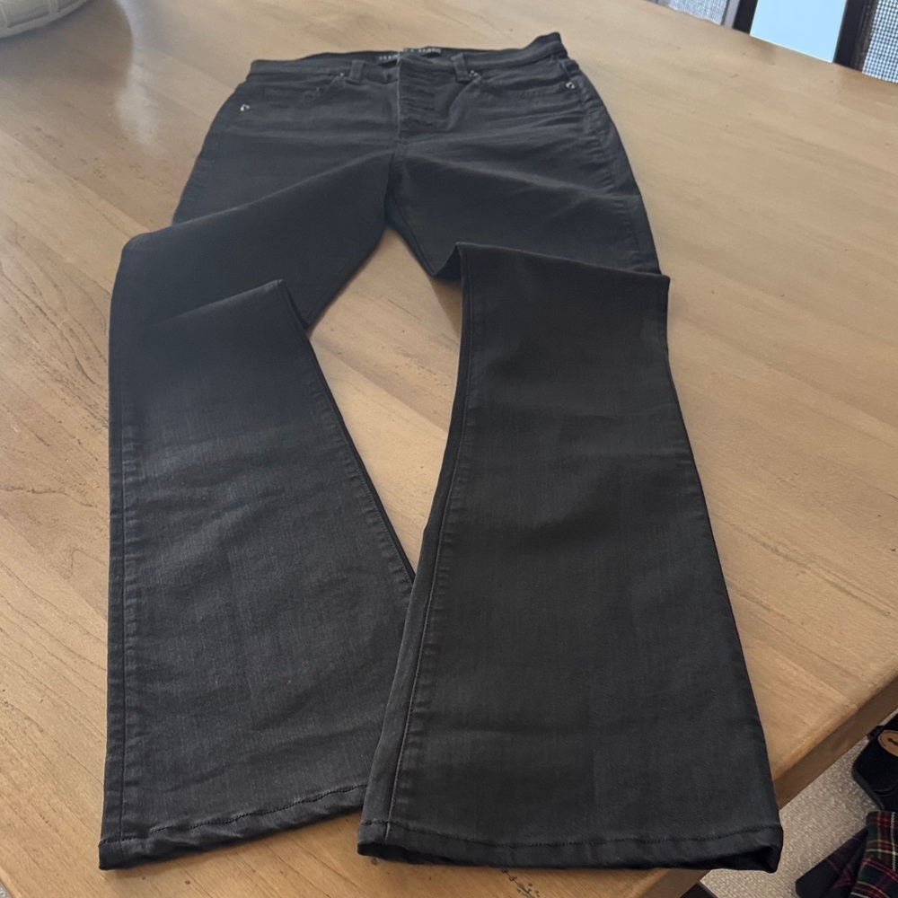 Veronica Beard Black Flare Jeans